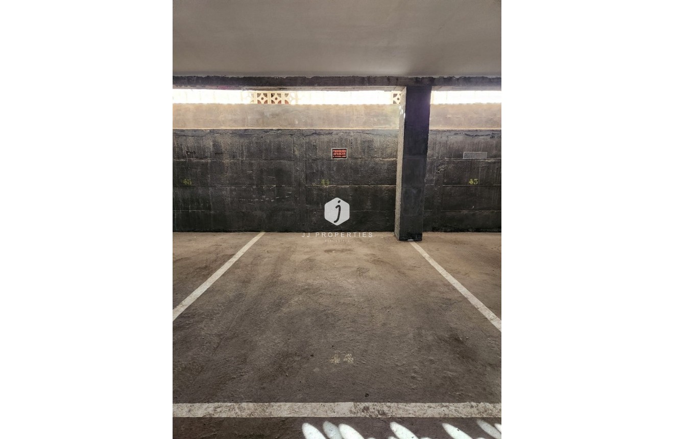 Resale - Apartment / flat -
La Mata - Costa Blanca