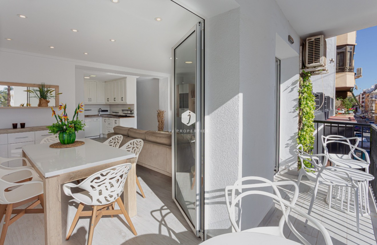 Aus zweiter Hand - Wohnung -
Torrevieja - Costa Blanca