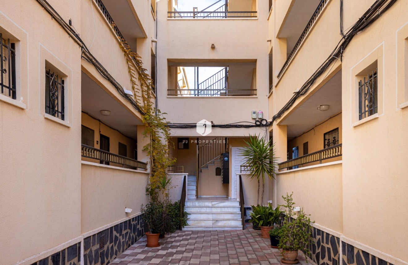 Aus zweiter Hand - Wohnung -
Torrevieja - Costa Blanca