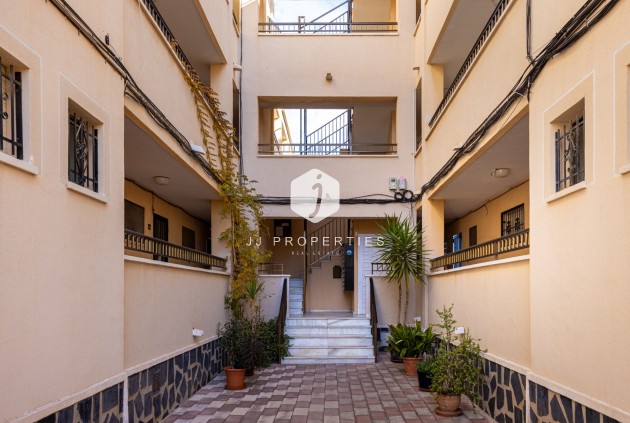 Aus zweiter Hand - Wohnung -
Torrevieja - Costa Blanca