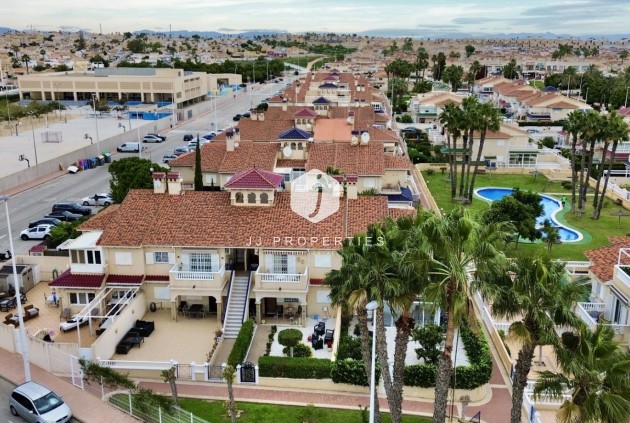 Aus zweiter Hand - Wohnung -
Orihuela Costa - Costa Blanca