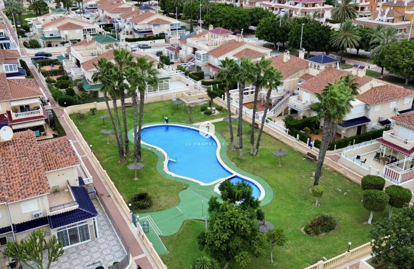 Aus zweiter Hand - Wohnung -
Orihuela Costa - Costa Blanca