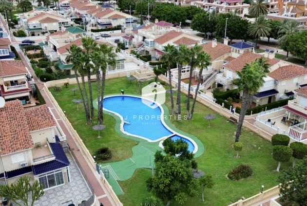 Aus zweiter Hand - Wohnung -
Orihuela Costa - Costa Blanca