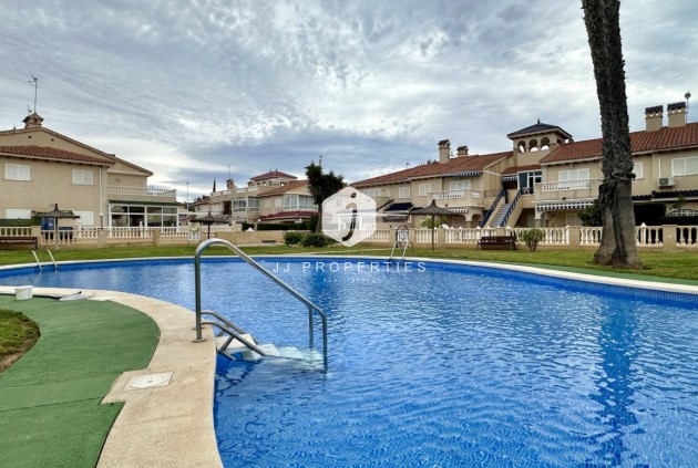 Aus zweiter Hand - Wohnung -
Orihuela Costa - Costa Blanca