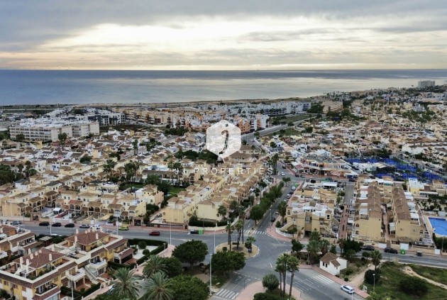 Aus zweiter Hand - Wohnung -
Orihuela Costa - Costa Blanca