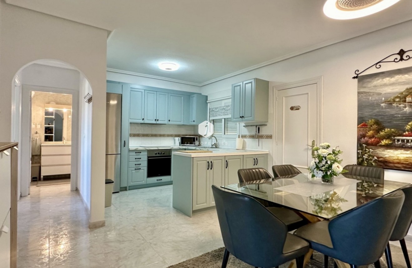 Aus zweiter Hand - Wohnung -
Orihuela Costa - Costa Blanca