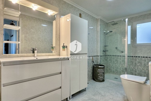 Aus zweiter Hand - Wohnung -
Orihuela Costa - Costa Blanca