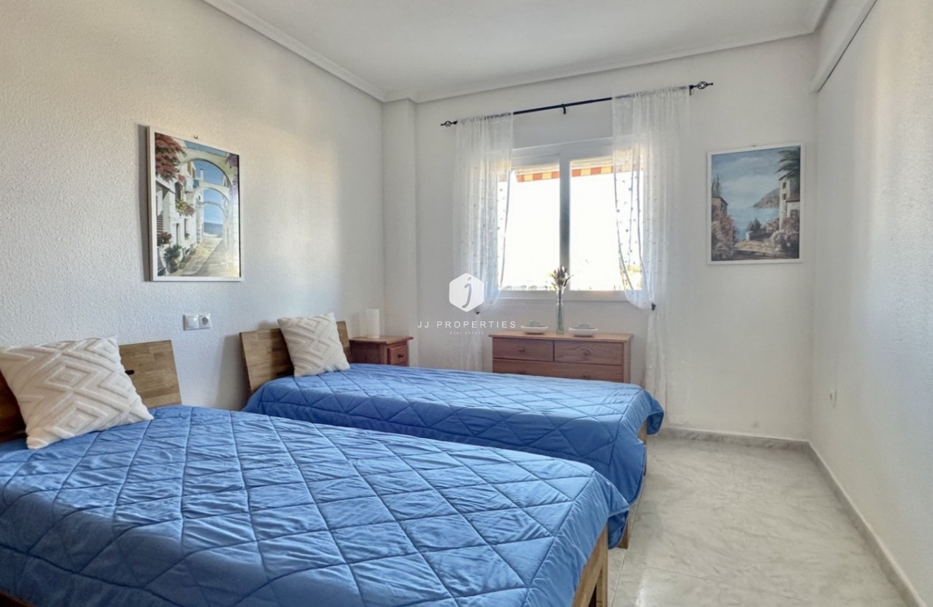 Aus zweiter Hand - Wohnung -
Orihuela Costa - Costa Blanca