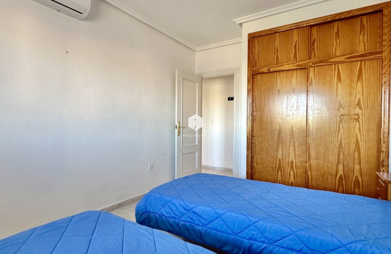 Aus zweiter Hand - Wohnung -
Orihuela Costa - Costa Blanca