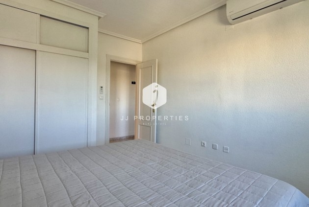 Aus zweiter Hand - Wohnung -
Orihuela Costa - Costa Blanca