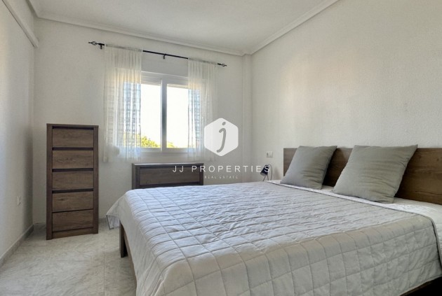 Aus zweiter Hand - Wohnung -
Orihuela Costa - Costa Blanca