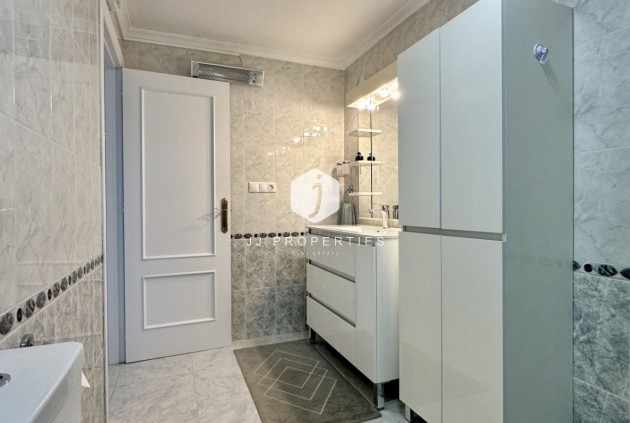 Aus zweiter Hand - Wohnung -
Orihuela Costa - Costa Blanca