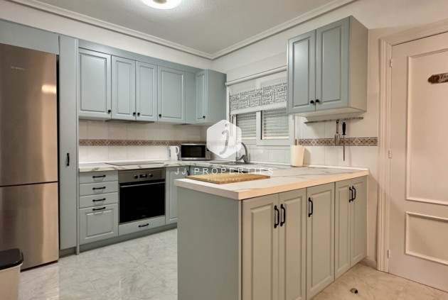 Aus zweiter Hand - Wohnung -
Orihuela Costa - Costa Blanca