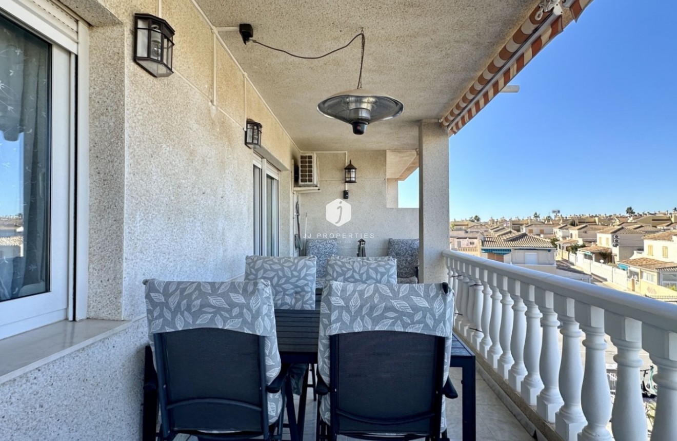 Aus zweiter Hand - Wohnung -
Orihuela Costa - Costa Blanca