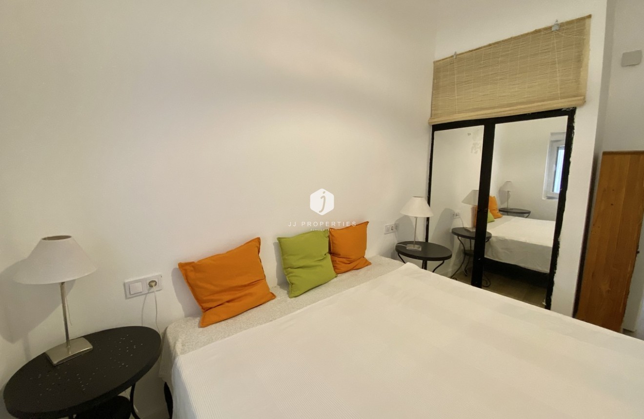 Aus zweiter Hand - Bungalow -
Playa Flamenca - Costa Blanca