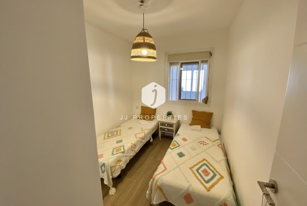 Aus zweiter Hand - Bungalow -
Playa Flamenca - Costa Blanca