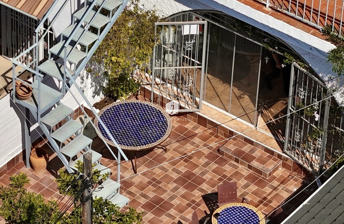 Aus zweiter Hand - Bungalow -
Playa Flamenca - Costa Blanca