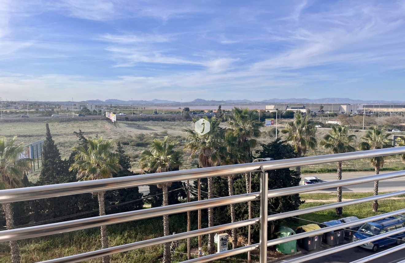 Aus zweiter Hand - Wohnung -
Torrevieja - Costa Blanca