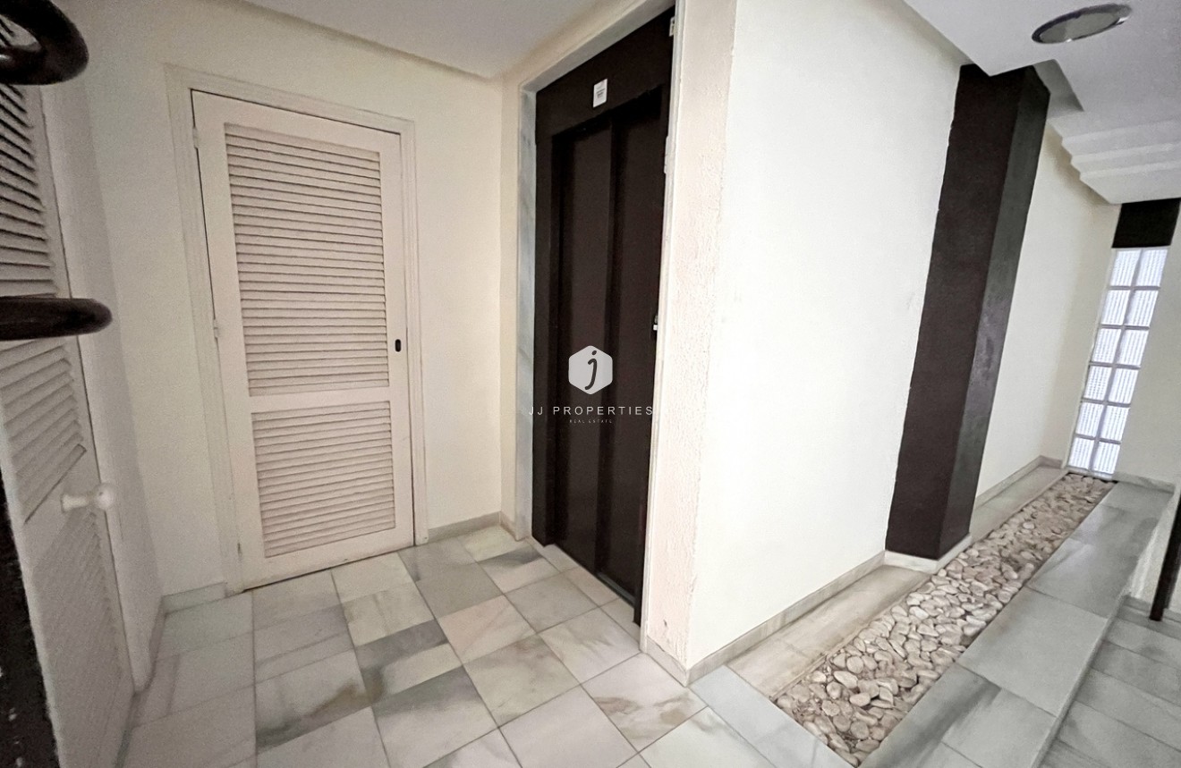 Aus zweiter Hand - Wohnung -
Torrevieja - Costa Blanca