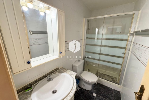 Resale - Apartment / flat -
Torrevieja - La Mata