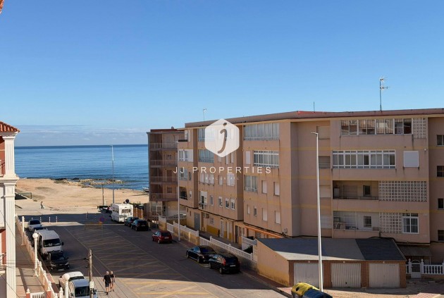 Resale - Apartment / flat -
Torrevieja - La Mata