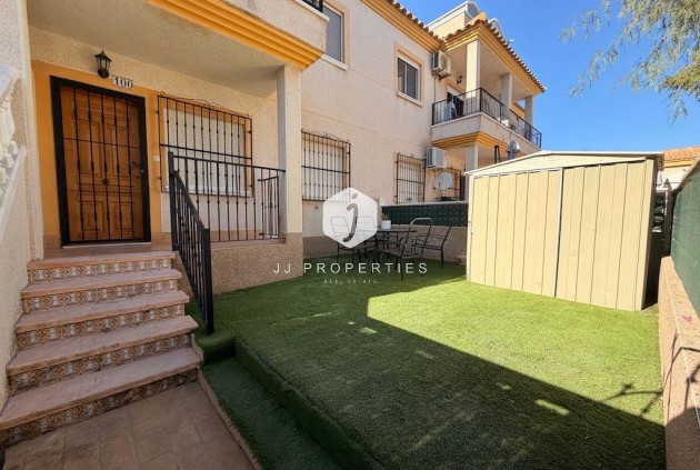 Aus zweiter Hand - Bungalow -
Orihuela Costa - Costa Blanca