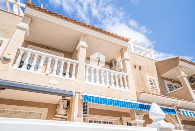 Resale - Chalet -
Orihuela Costa - Los Almendros-la Florida