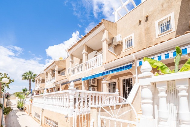 Resale - Chalet -
Orihuela Costa - Los Almendros-la Florida