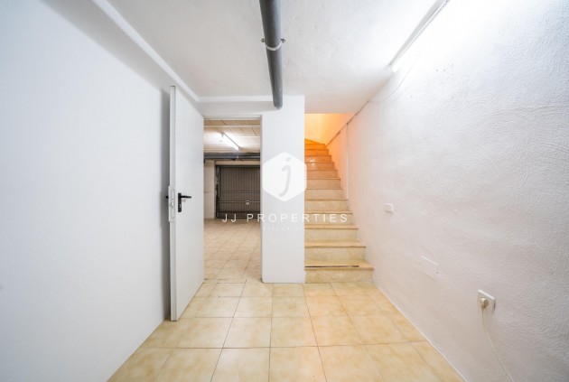 Resale - Chalet -
Orihuela Costa - Los Almendros-la Florida