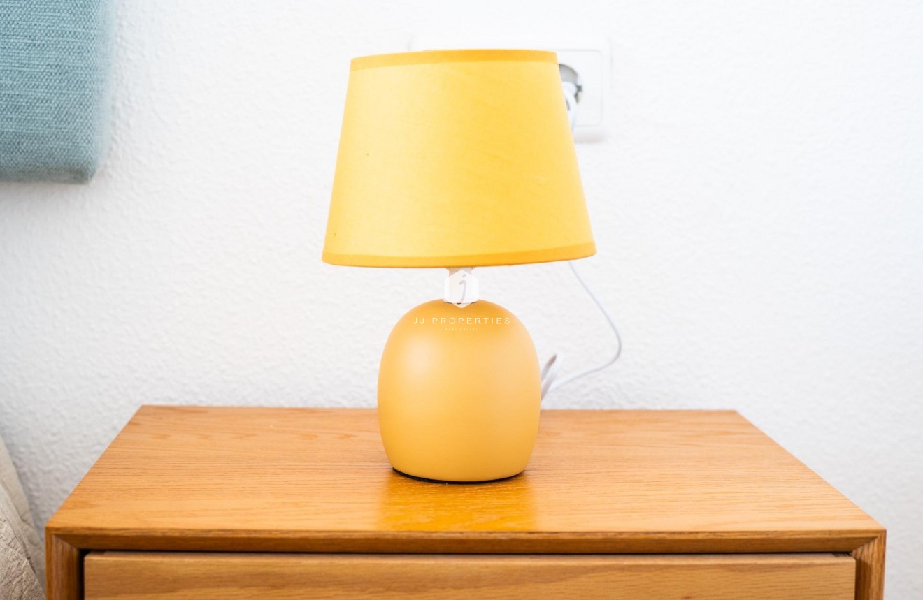 Resale - Chalet -
Orihuela Costa - Los Almendros-la Florida