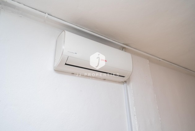 Resale - Chalet -
Orihuela Costa - Los Almendros-la Florida