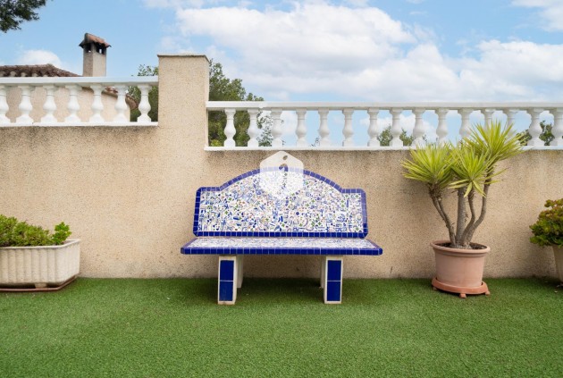 Resale - Chalet -
Orihuela Costa - Los Almendros-la Florida