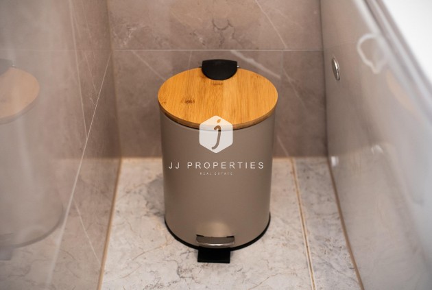 Resale - Chalet -
Orihuela Costa - Los Almendros-la Florida