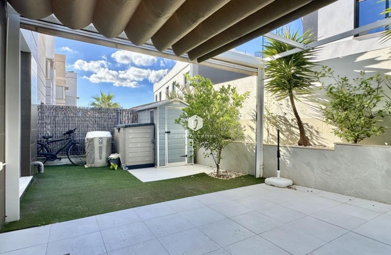 Aus zweiter Hand - Villa -
Orihuela Costa - Lomas De Cabo Roig-los Dolses