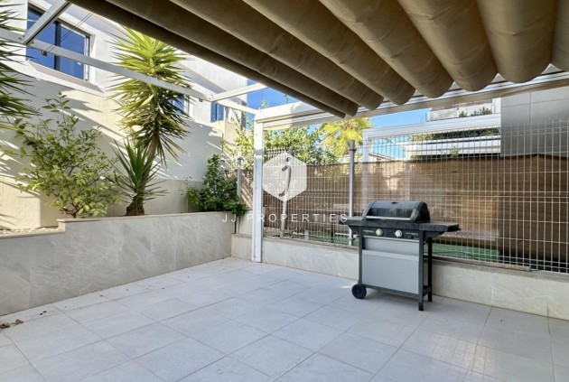 Aus zweiter Hand - Villa -
Orihuela Costa - Lomas De Cabo Roig-los Dolses