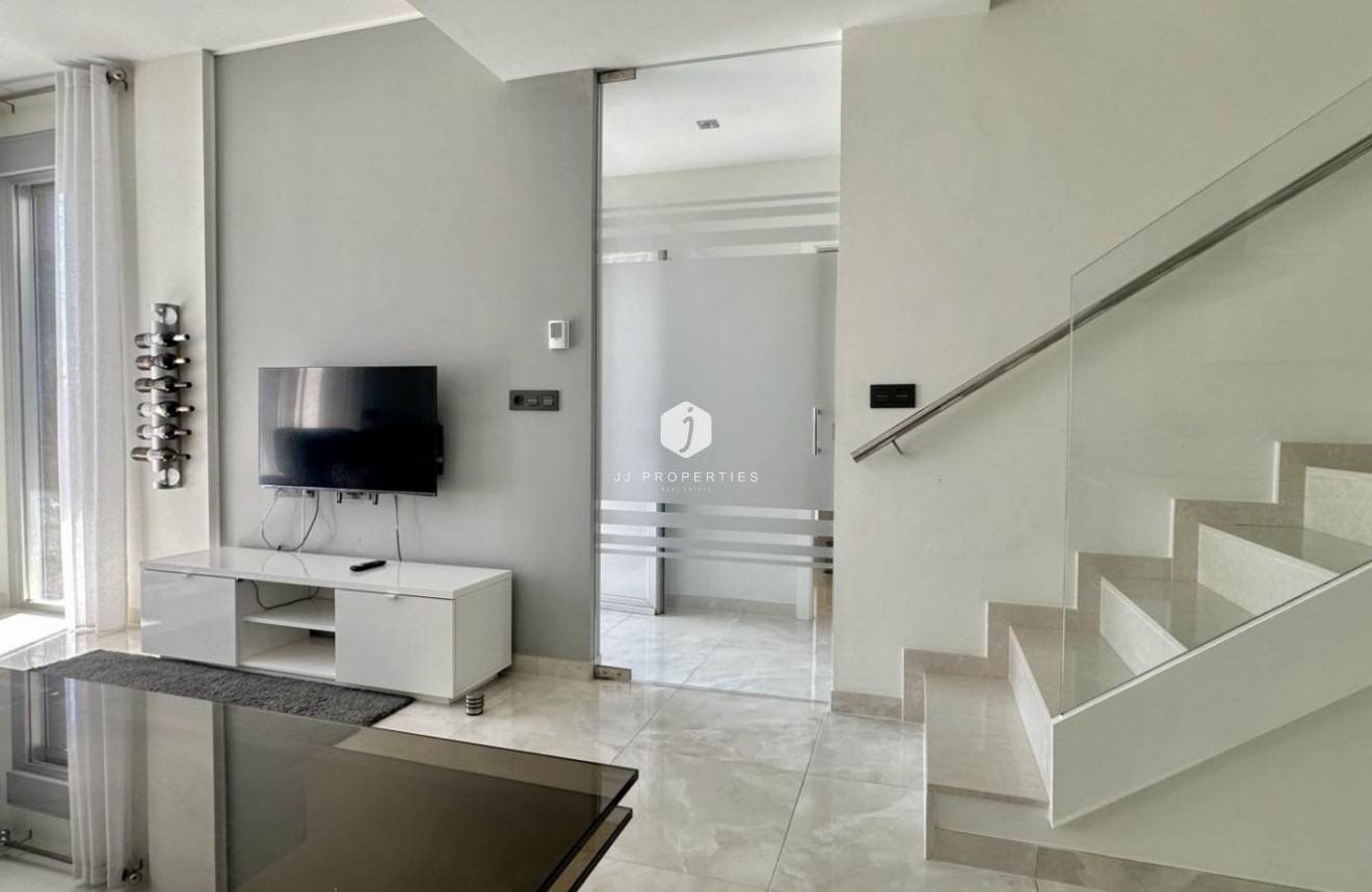 Aus zweiter Hand - Villa -
Orihuela Costa - Lomas De Cabo Roig-los Dolses