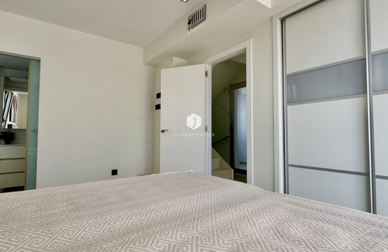 Aus zweiter Hand - Villa -
Orihuela Costa - Lomas De Cabo Roig-los Dolses