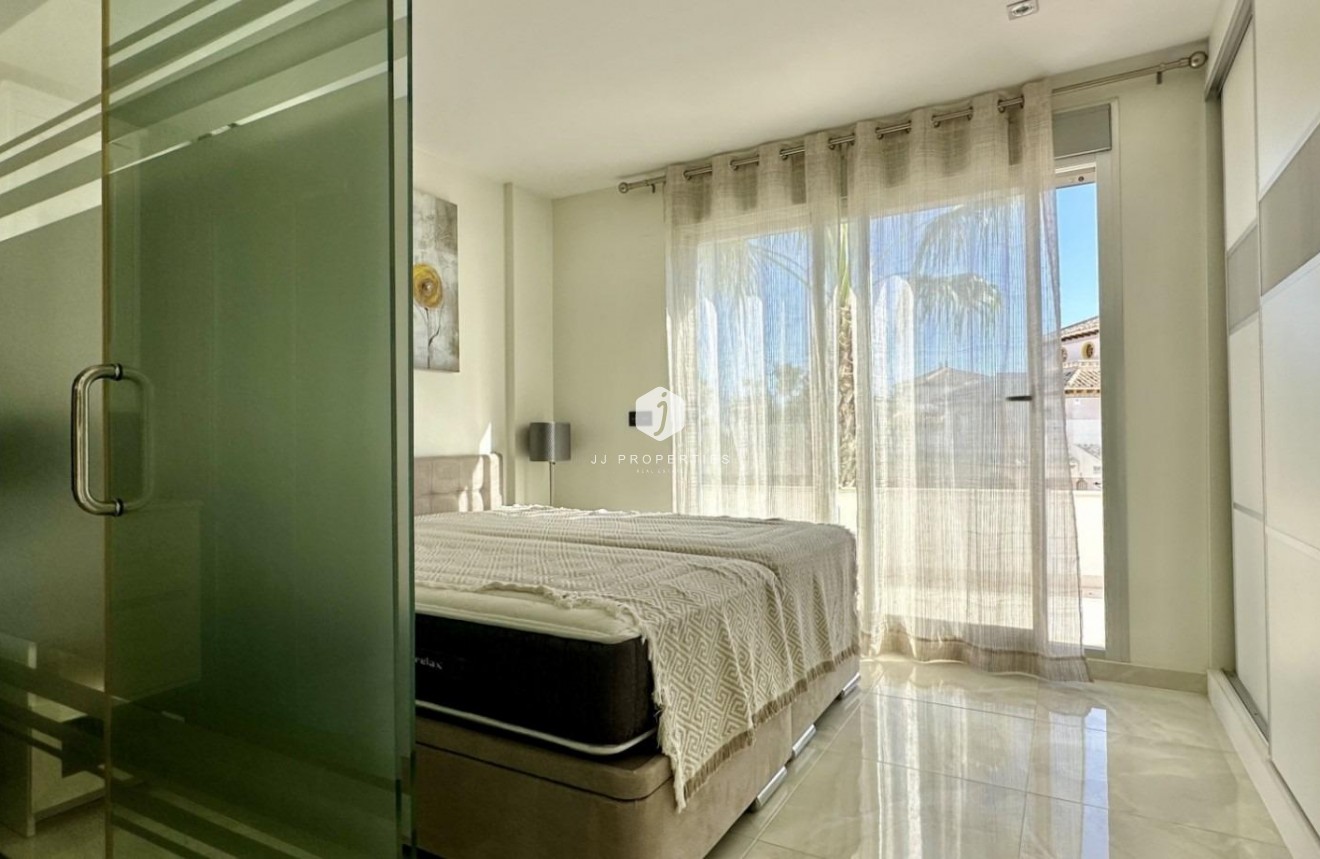 Aus zweiter Hand - Villa -
Orihuela Costa - Lomas De Cabo Roig-los Dolses