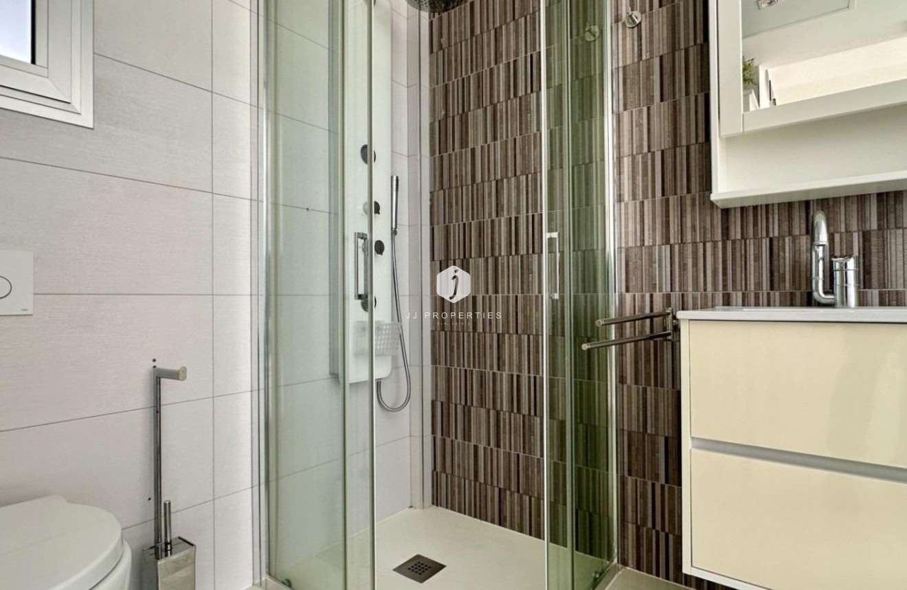 Aus zweiter Hand - Villa -
Orihuela Costa - Lomas De Cabo Roig-los Dolses