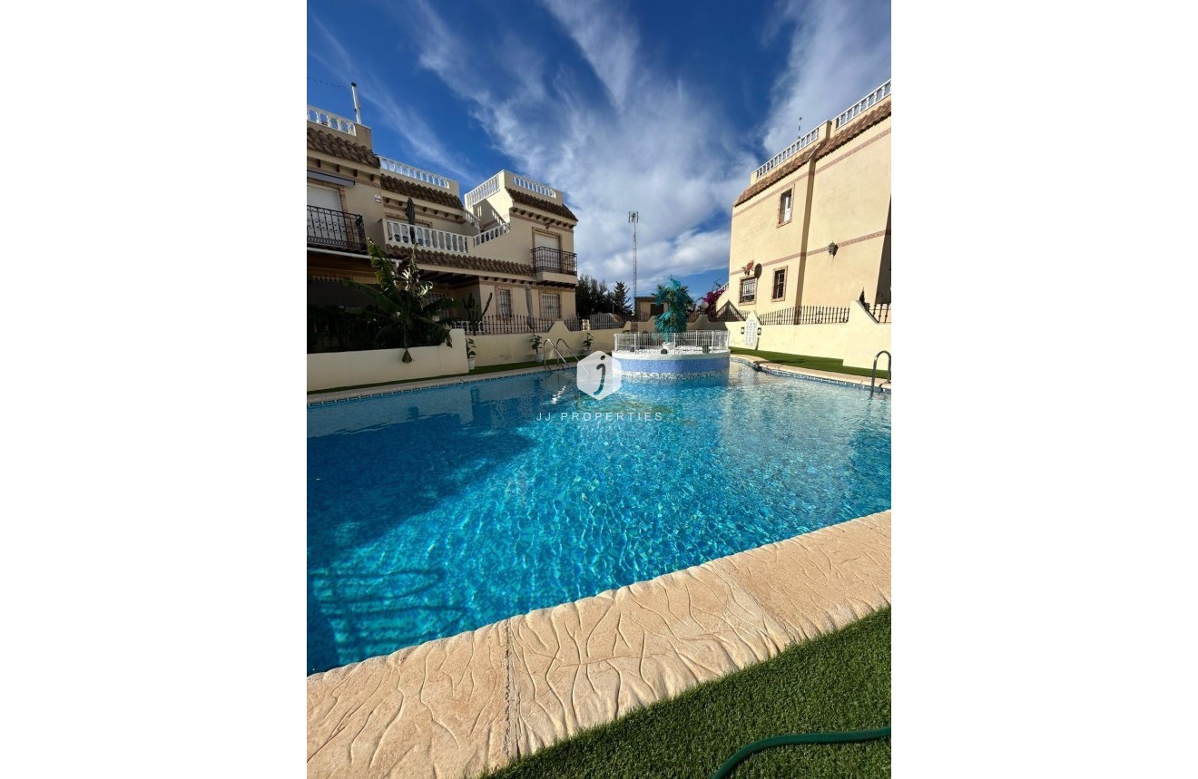 Resale - Duplex -
Orihuela Costa - Los Almendros-la Florida