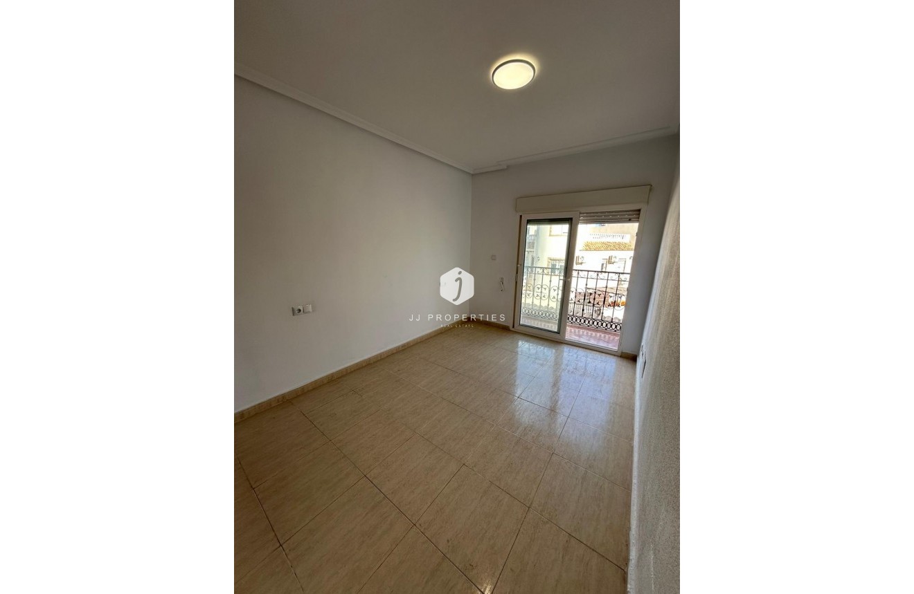 Resale - Duplex -
Orihuela Costa - Los Almendros-la Florida