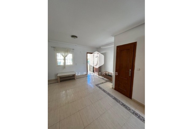 Resale - Duplex -
Orihuela Costa - Los Almendros-la Florida