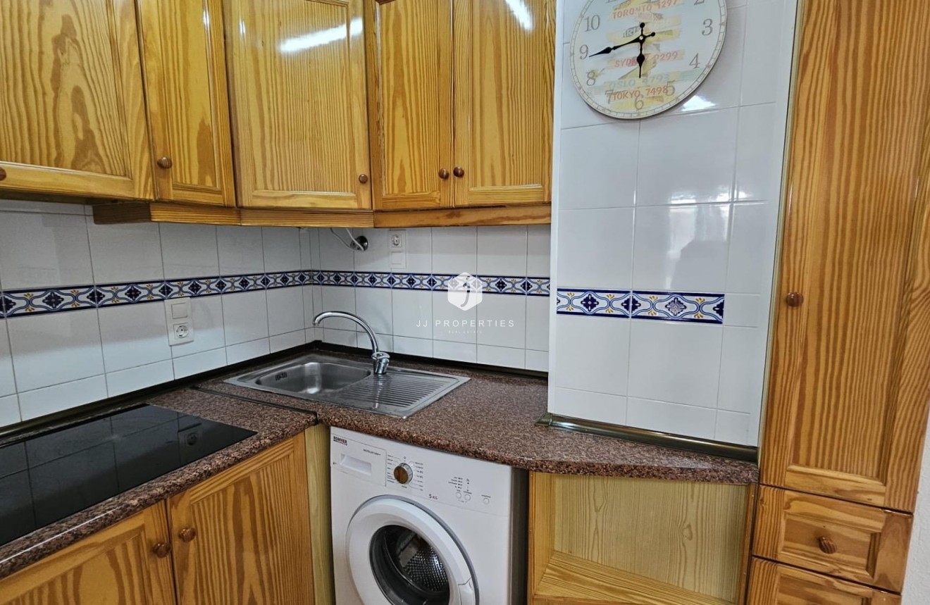 Resale - Apartment / flat -
Torrevieja - Acequion