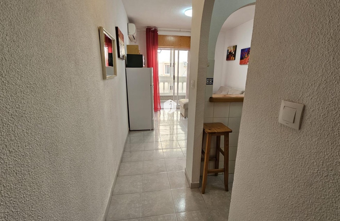 Resale - Apartment / flat -
Torrevieja - Acequion