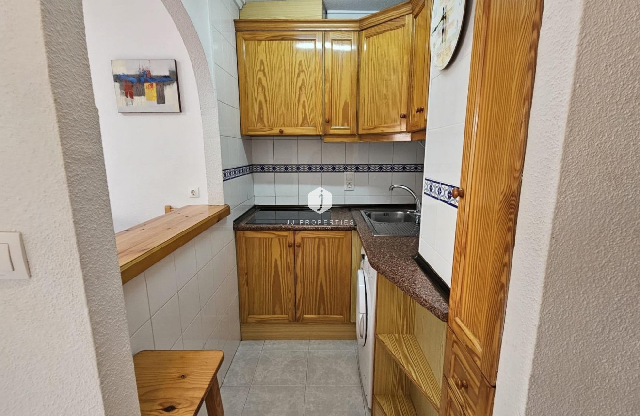 Resale - Apartment / flat -
Torrevieja - Acequion