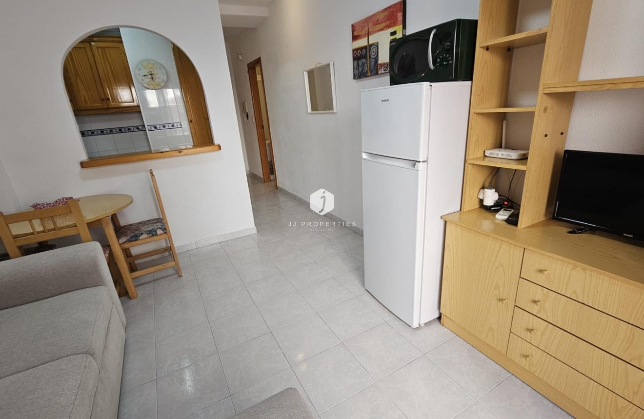 Resale - Apartment / flat -
Torrevieja - Acequion