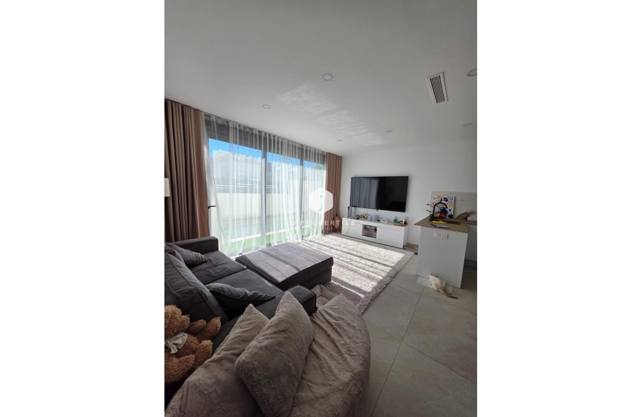 D'occasion - Villa -
Benijofar