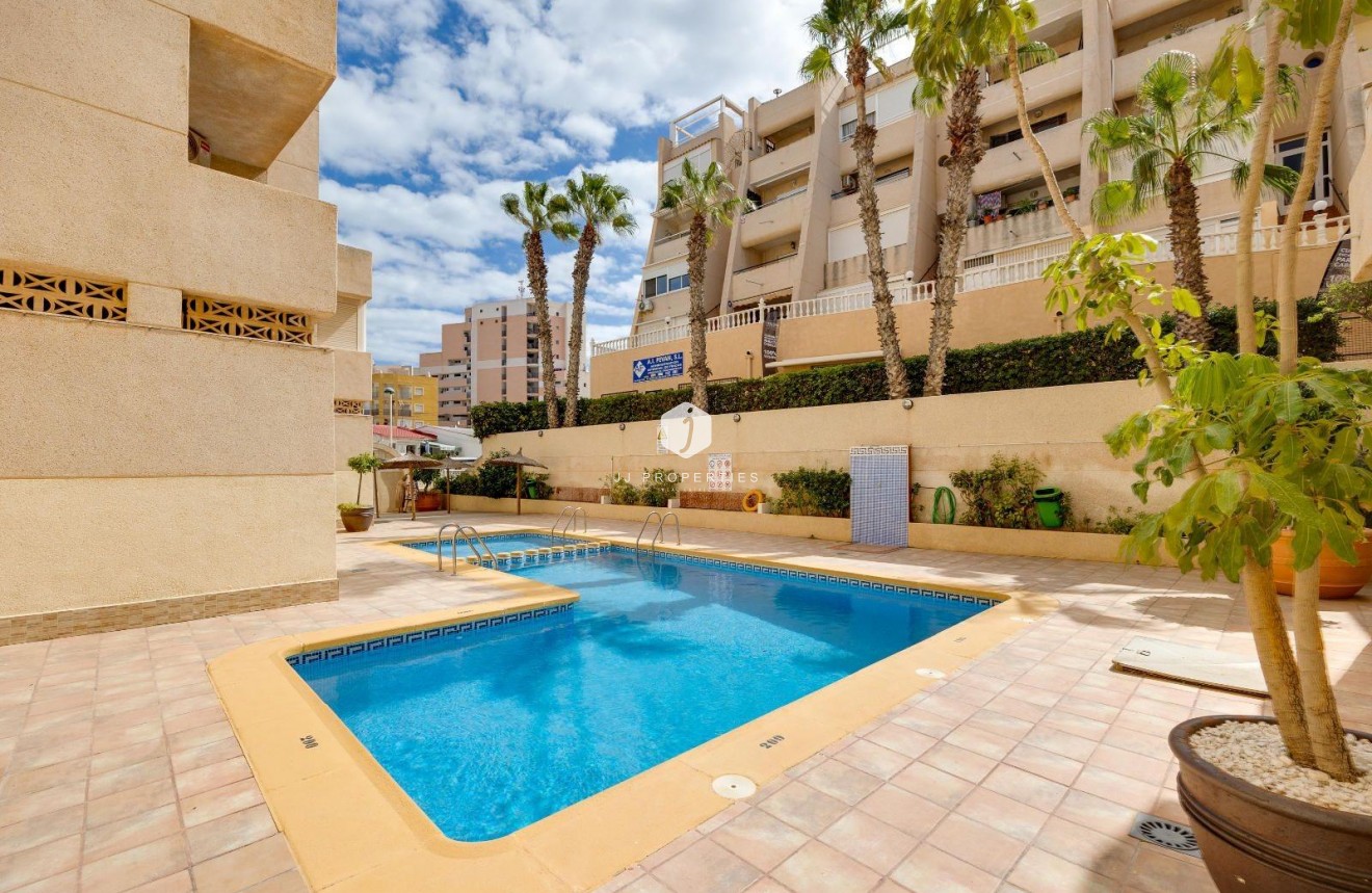 Aus zweiter Hand - Wohnung -
Torrevieja - Cabo cervera