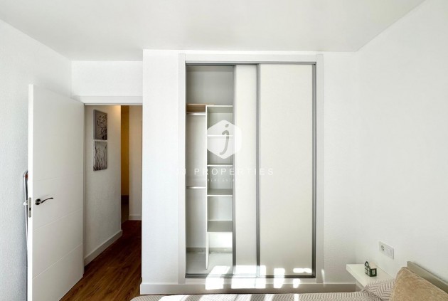 Aus zweiter Hand - Chalet -
Torrevieja - Estacion de autobuses