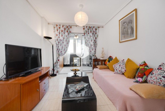 Resale - Apartment / flat -
Torrevieja - La Siesta - El Salado - Torreta